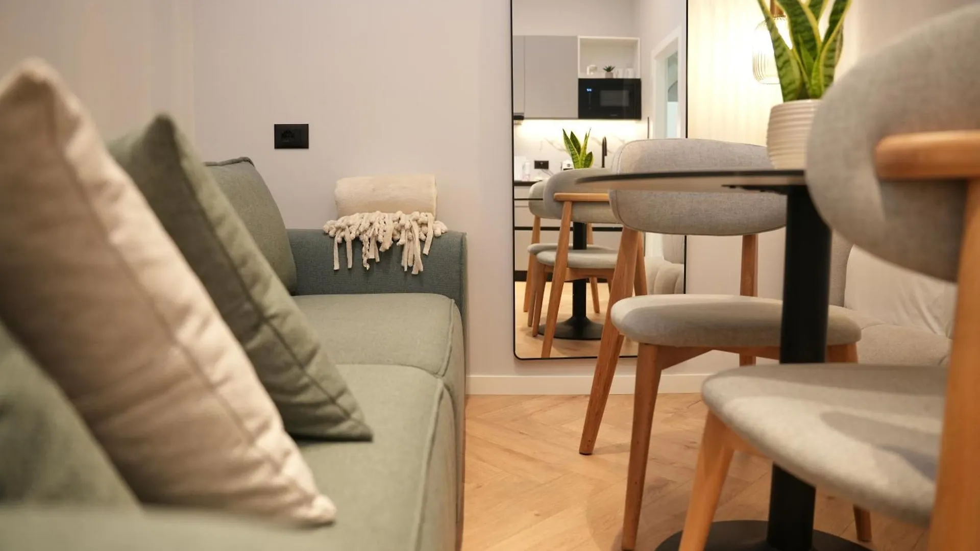 Appartamento Nea Deluxe Apart-Hotel Tirana Albania