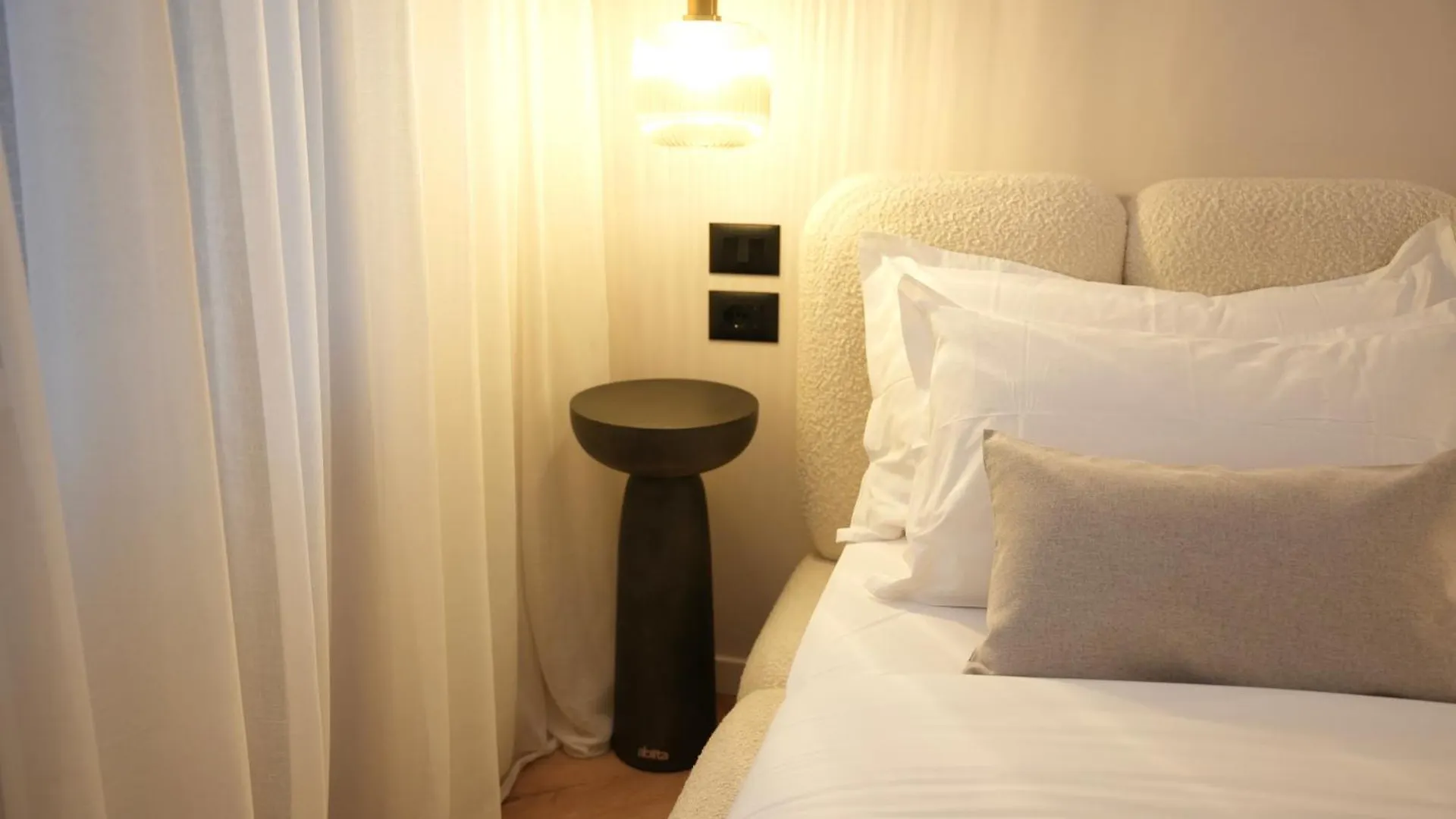 Nea Deluxe Apart-Hotel Tirana Apartment